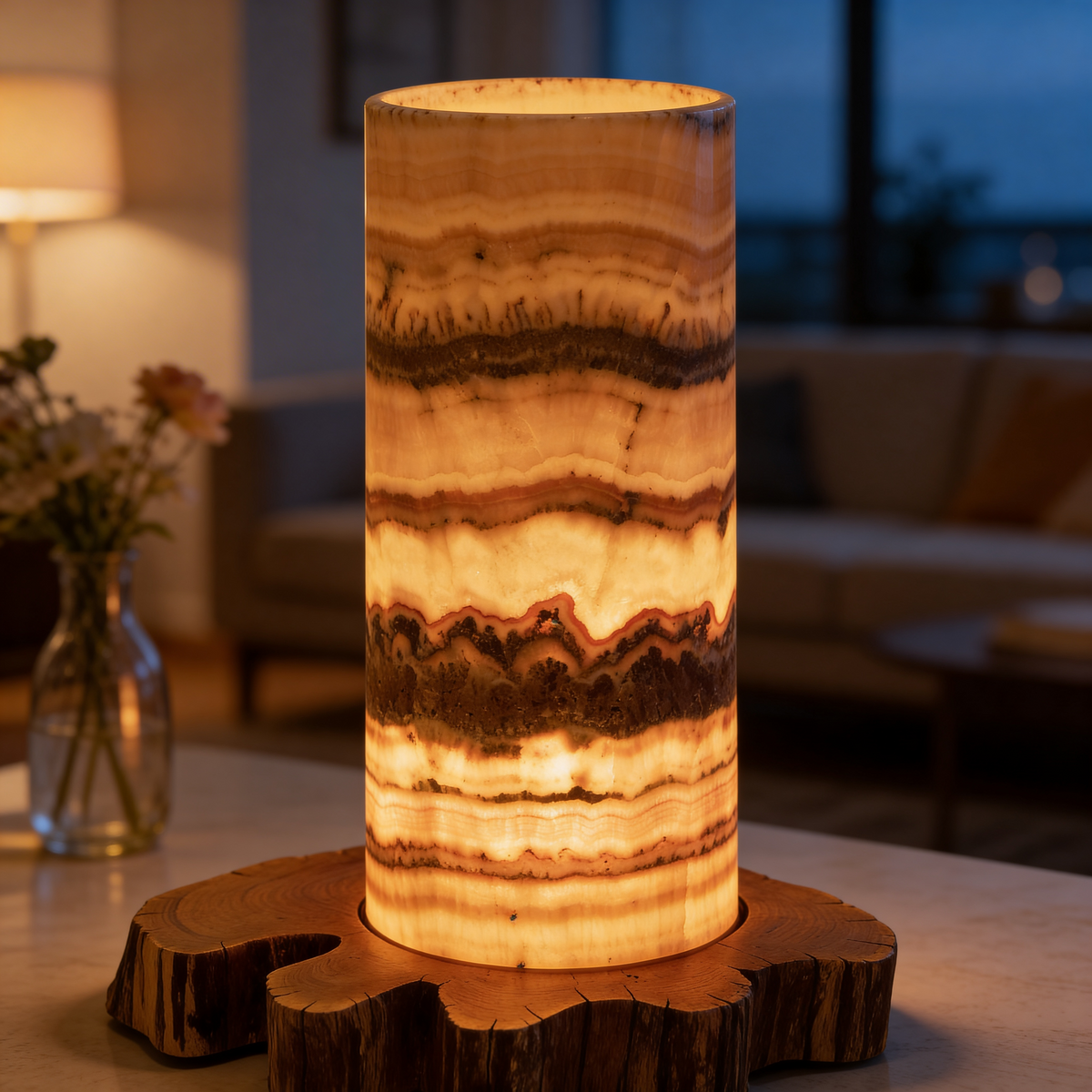 Sirelis Natural Onyx Lamp, Elegant Style – in a room setting