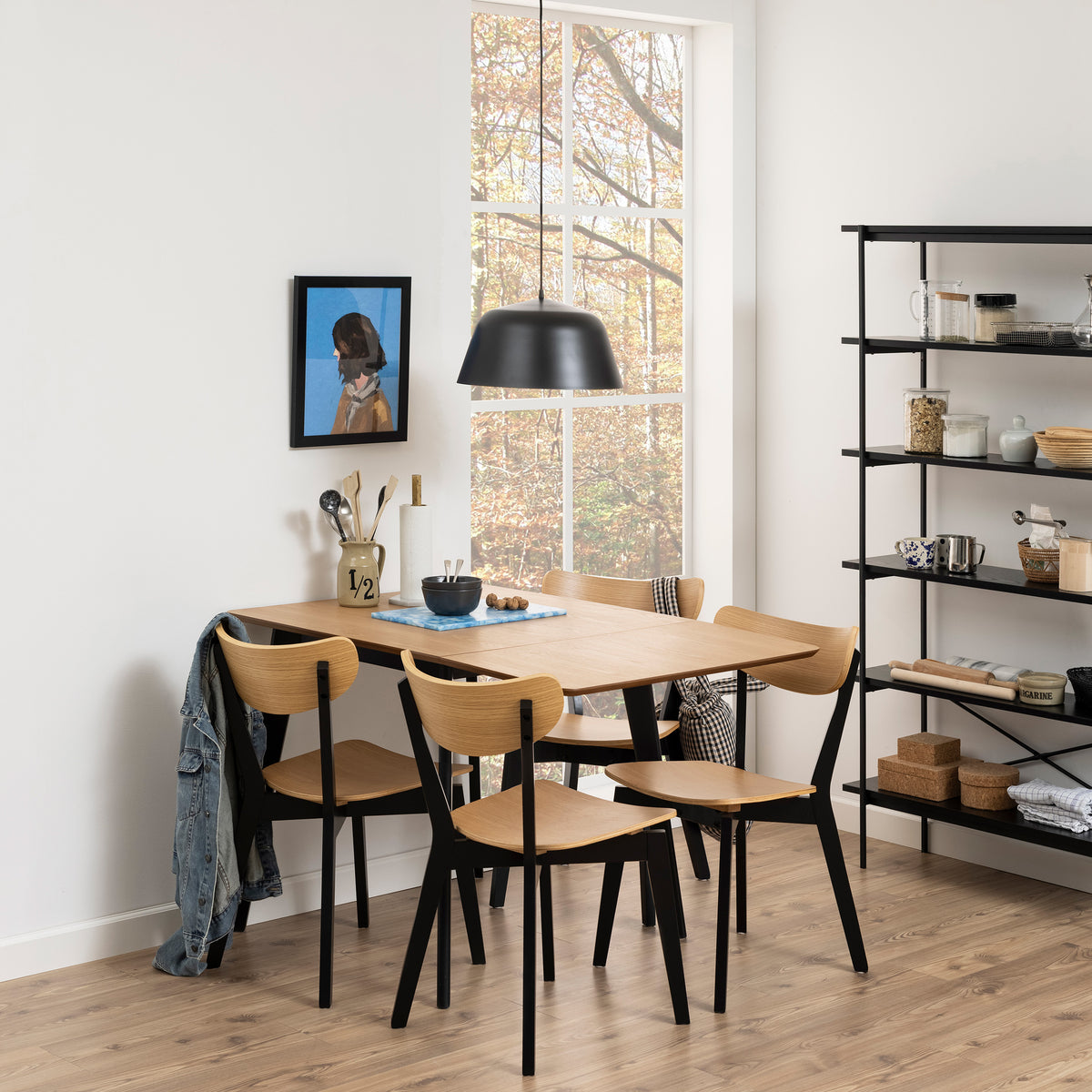 Rozkładany stół Krel do jadalni 80-120x80 w stylu skandynawskim – w aranżacji wnętrza
