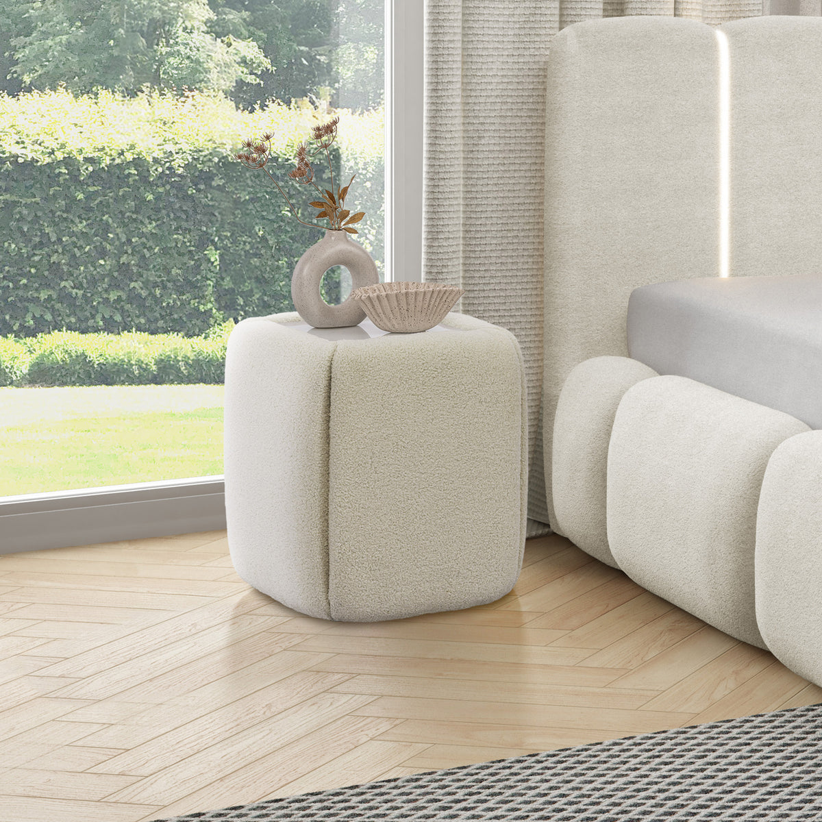 Stolik nocny Neria 50x55 bez szuflad w stylu minimalistycznym – w aranżacji wnętrza