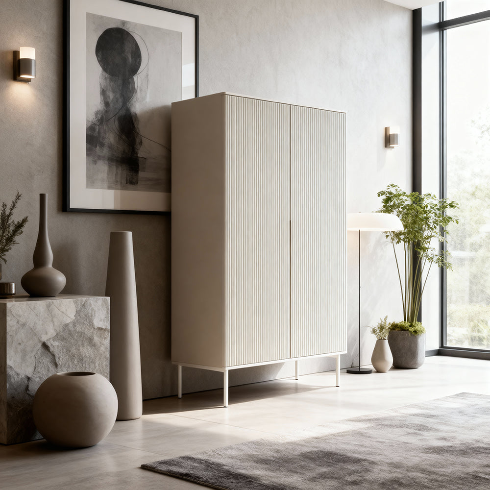 Komoda MuzZI wysoka z drzwiami 99x123 w stylu nowoczesnym – w aranżacji wnętrza