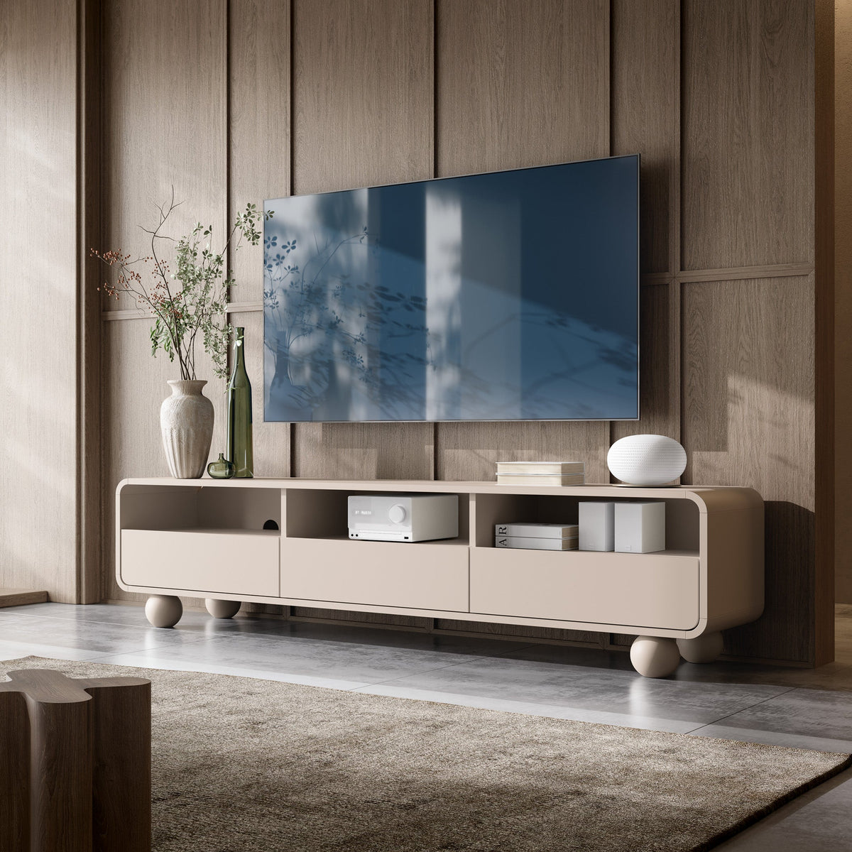 Szafka RTV pod telewizor Ballo 180x44 w stylu japandi – w aranżacji wnętrza