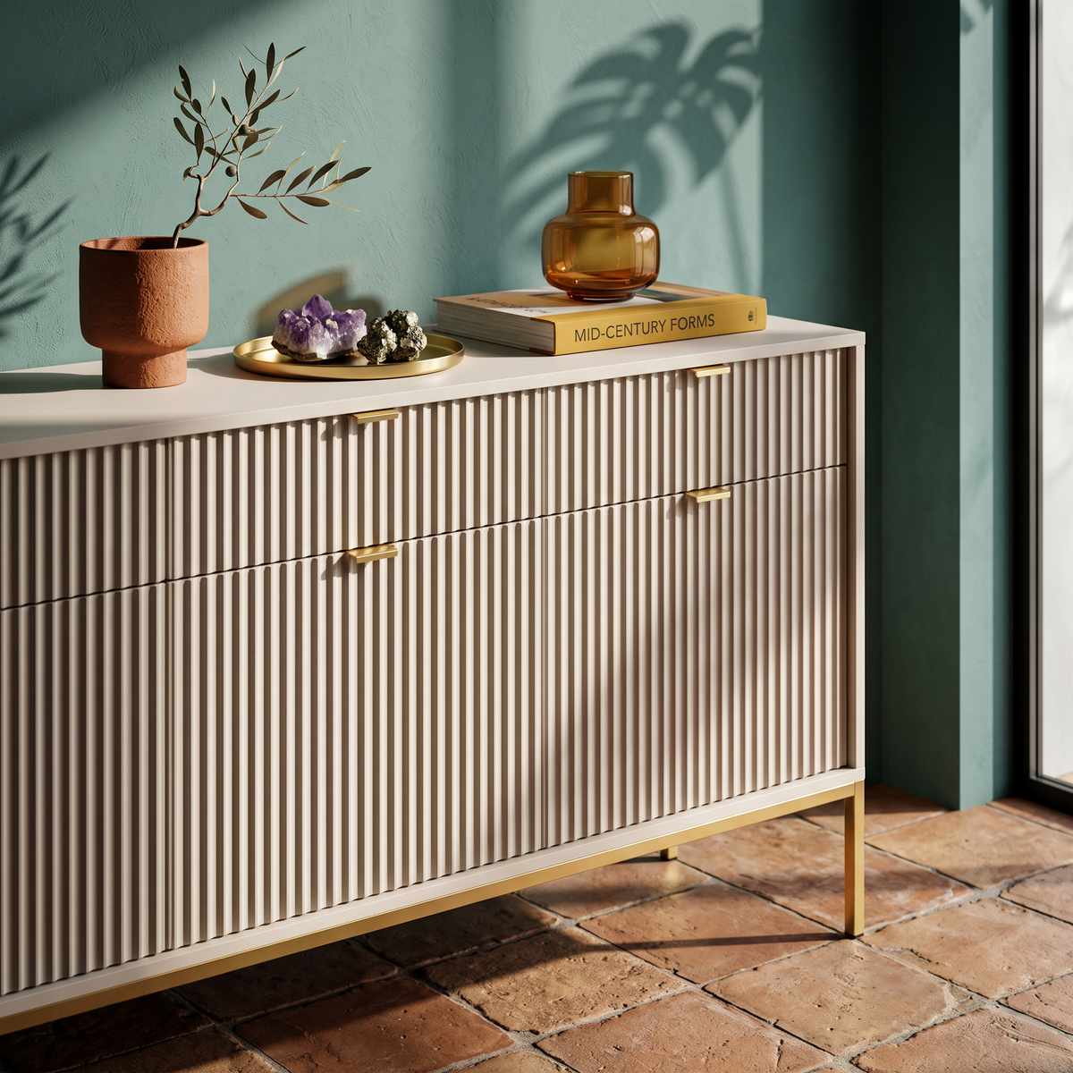 Komoda Roza 154x83 w stylu glamour – w aranżacji wnętrza
