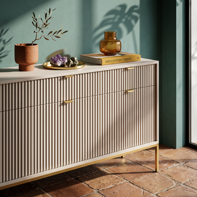 Komoda Roza 154x83 w stylu glamour – w aranżacji wnętrza
