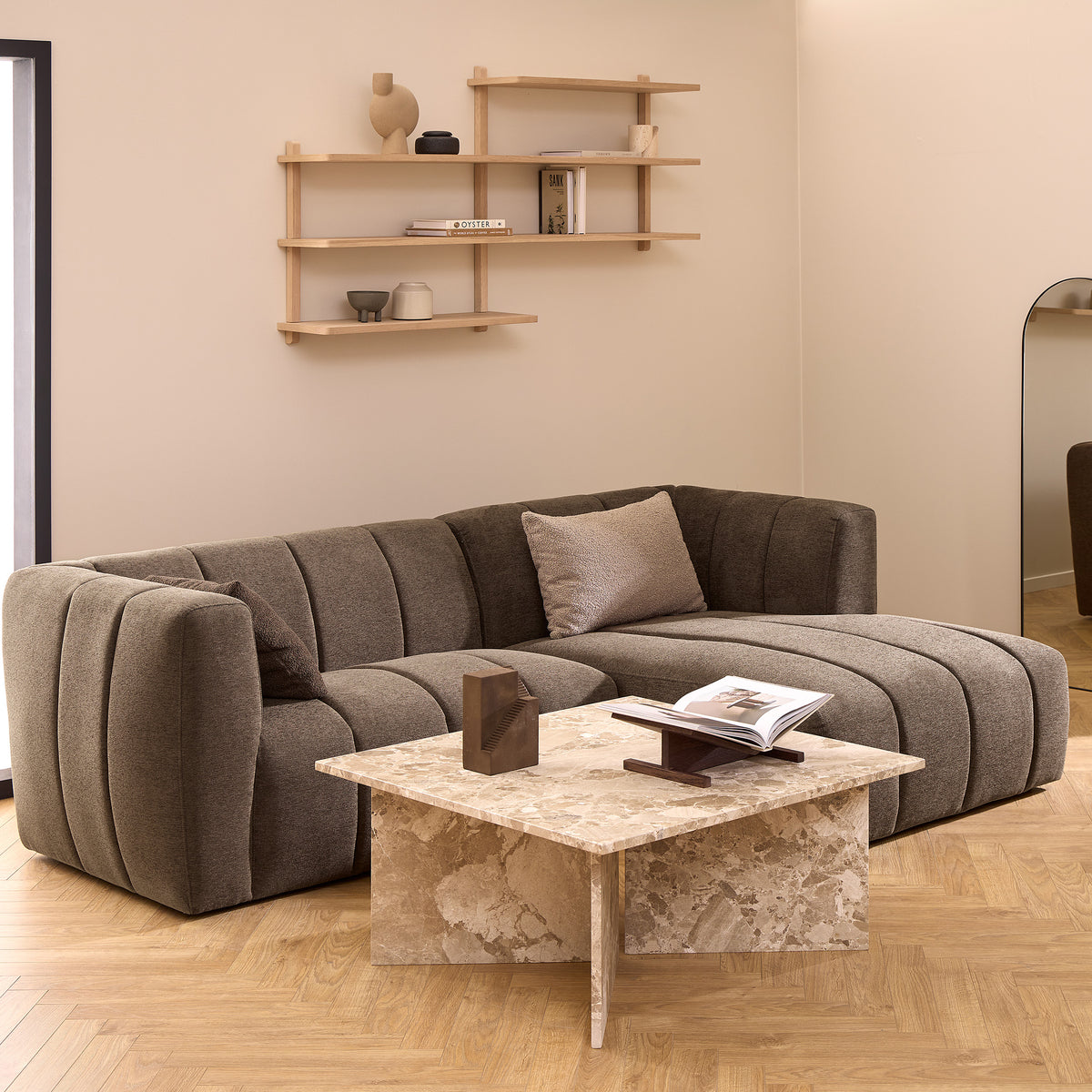 Stolik kawowy Plaris 90x42 w stylu eleganckim – w aranżacji wnętrza