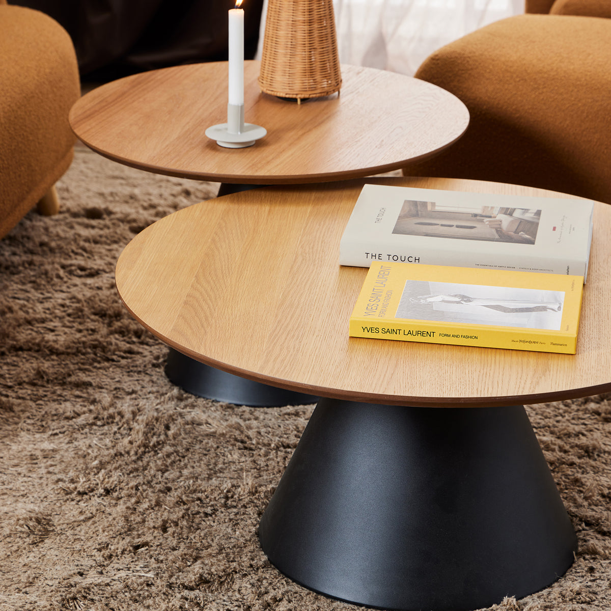 Talin Round Coffee Table Ø65 cm, Soft Loft Style – in a room setting