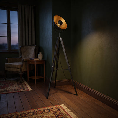Reflecto Floor Spotlight Lamp on Tripod, Retro Style – in a room setting